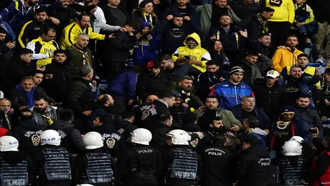 Fenerbahçe, Eyüpspor Deplasmanından 1 Puanla Döndü