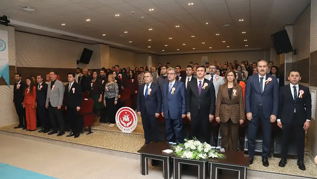 25 Kasım Kadına Yönelik Şiddete Karşı Uluslararası Mücadele Günü Programı Düzenlendi