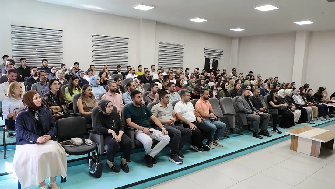 Ağrı’da rehber öğretmenler yeni eğitim yılı için toplandı
