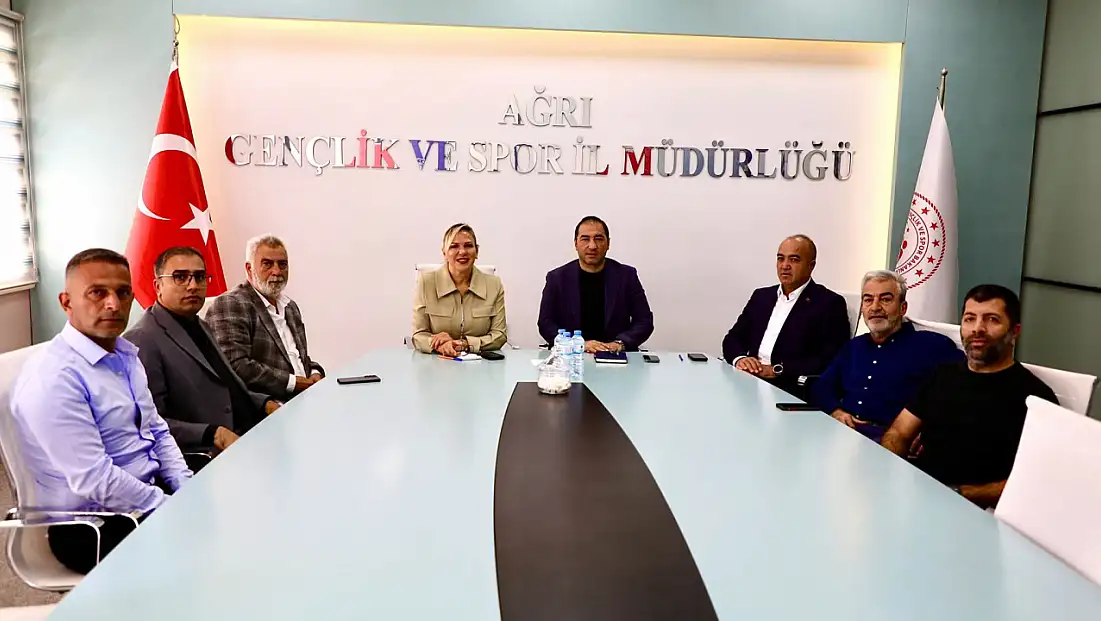 Ağrı’da tenisin geleceği için güç birliği yapıldı