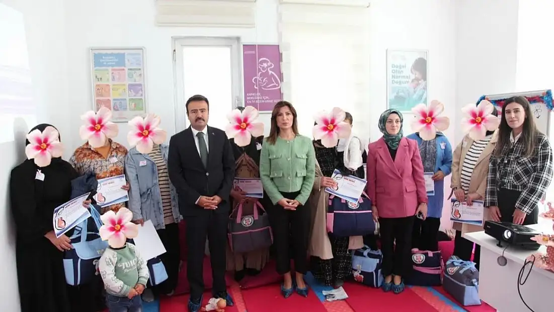 Ahlat’ta Hoş Geldin Bebek Projesiyle Anne Adaylarına Destek