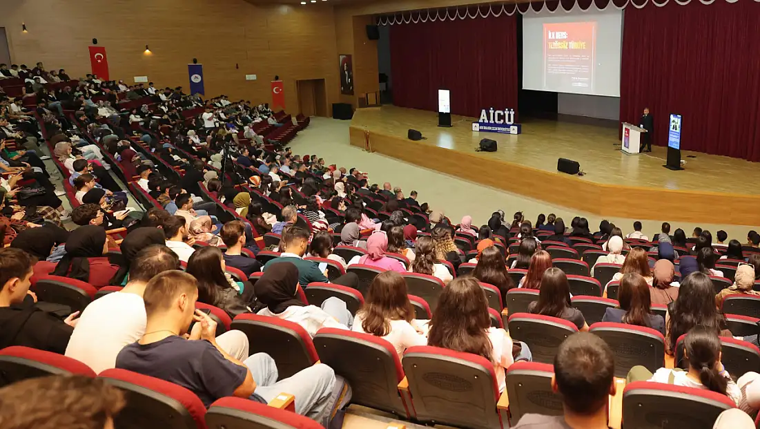 AİÇÜ’de ilk ders “Terörsüz Türkiye” oldu