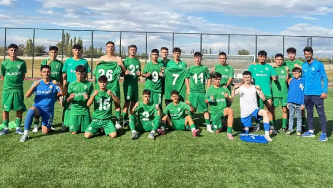 Alagöz Holding Iğdır FK U17 Namağlup Zirvede
