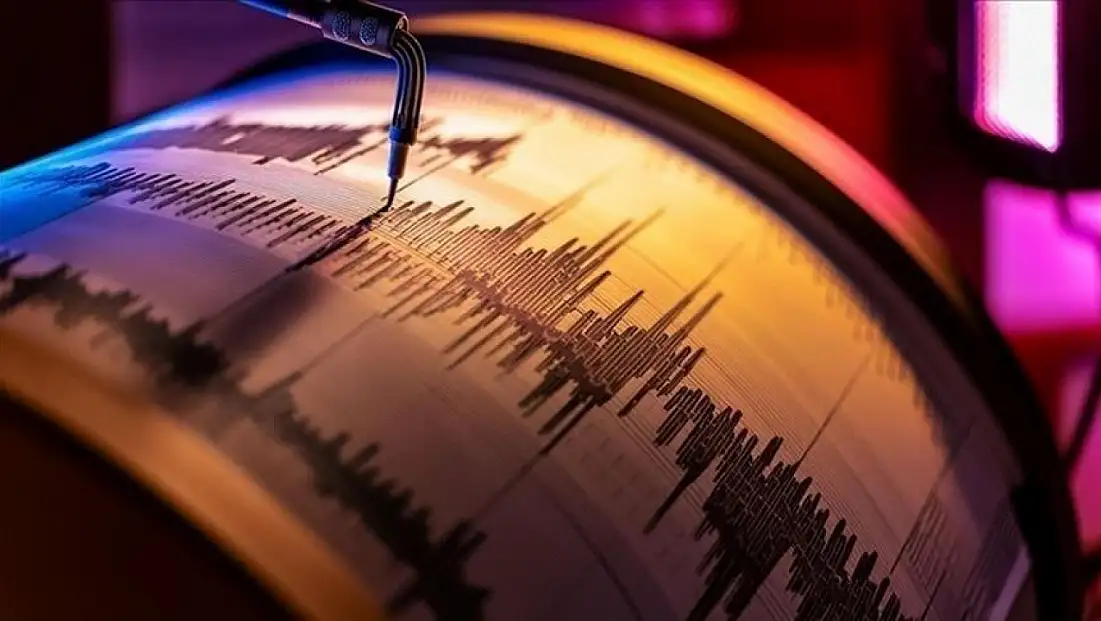 Batı Trakya’da sabah saatlerinde deprem paniği