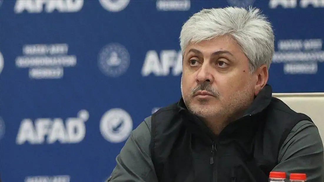 Depremi yaşayan Vali'den depremin yıl dönümünde duygusal mesaj