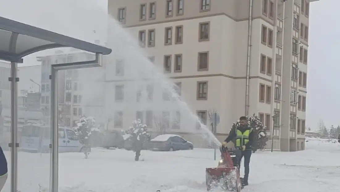 Erzurum Aşkale’de Karla Mücadele Çalışmaları Sürüyor