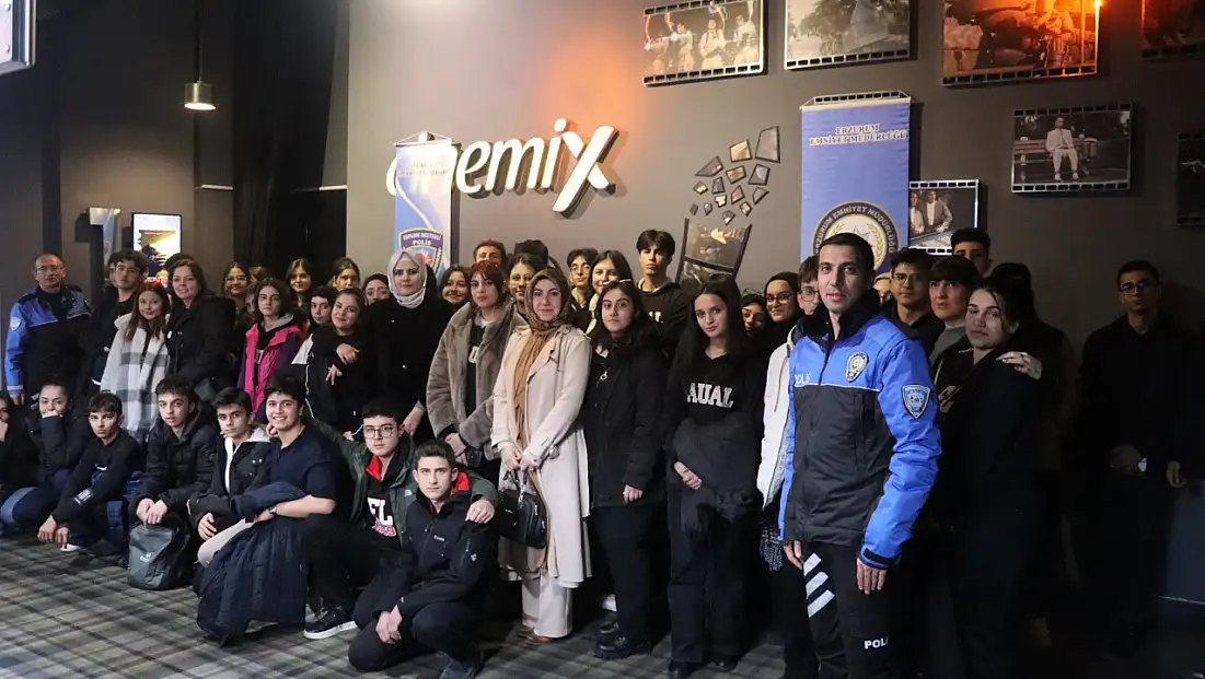 Erzurum’da 120 Öğrenciye Sinema Etkinliği: 'Gelecek Sensin Bizimle Güvendesin' Projesi Devam Ediyor