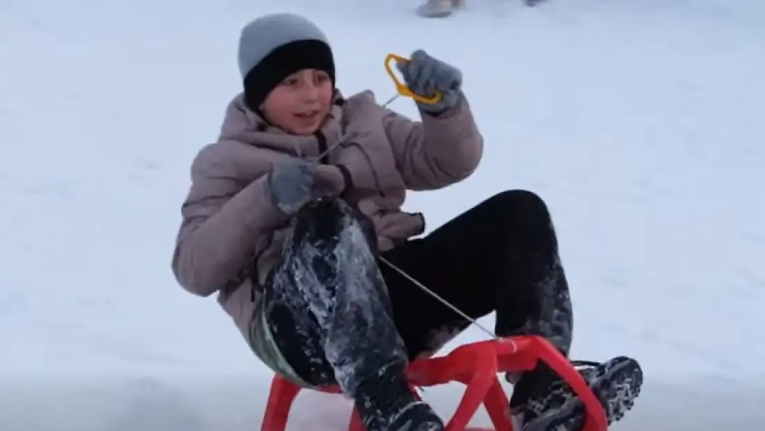 Erzurum'da Atlama Kuleleri’nde Kızak Şöleni Coşkusu