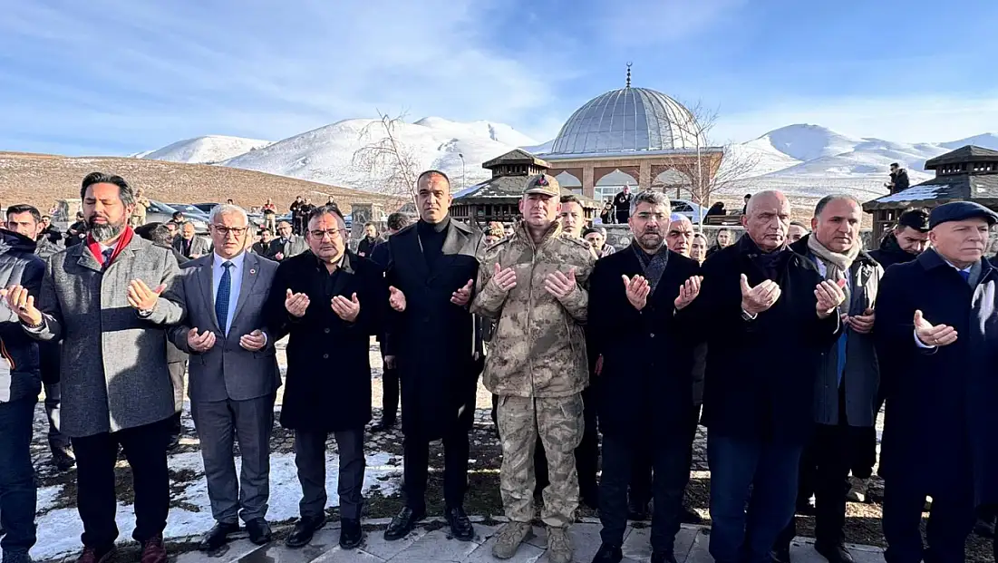 Erzurum’da Binbir Hatim Geleneği Dualarla Başladı