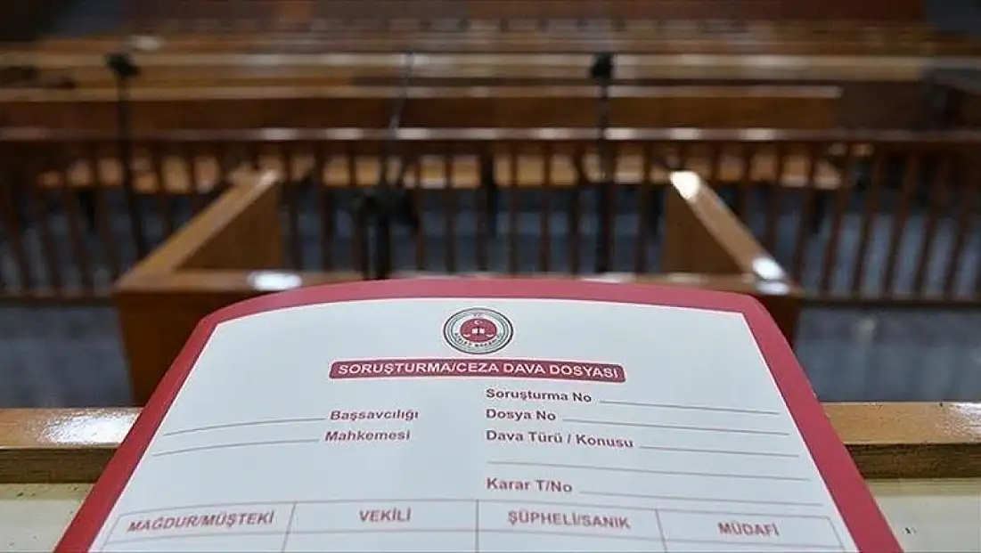 Erzurum'da üniversite öğrencisine buz düşmesi sonucu 20,5 milyon lira tazminat kararı verildi