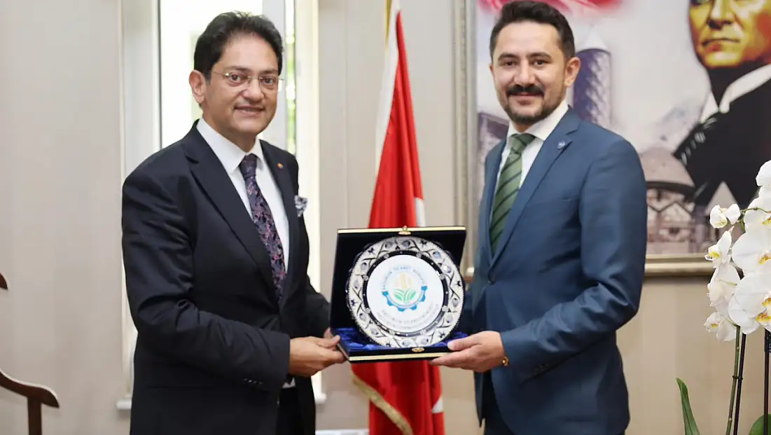 Erzurum Ticaret Borsası'ndan Yeni Başkan Aykut Özbek'e Destek Ziyareti Gerçekleşti