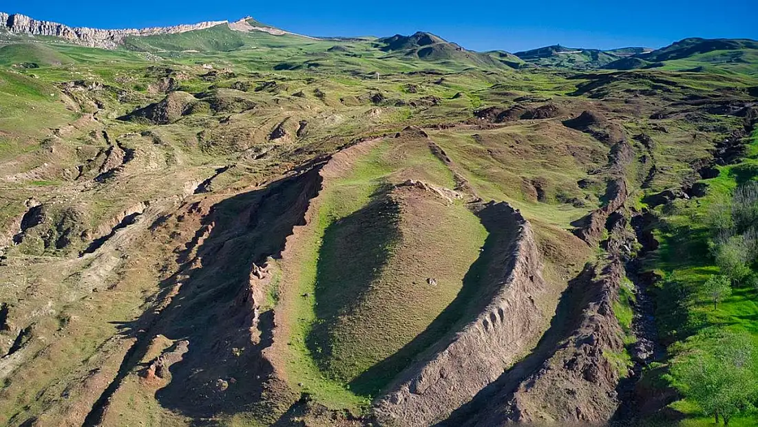 Gana’da tufan alarmı! “Modern Nuh” sekiz gemi yapıyor