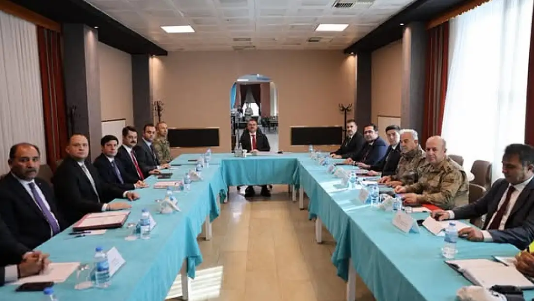 Iğdır’da İl Güvenlik ve Asayiş Koordinasyon Toplantısı Gerçekleştirildi