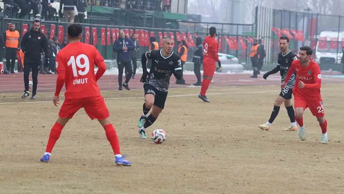 Iğdır FK evinde fırsat tepti