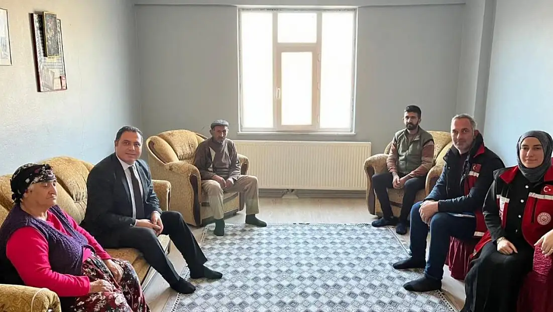 Kağızman'da şehit ve gazi ailelerine devlet sıcaklığı ziyaretleriyle gösterildi