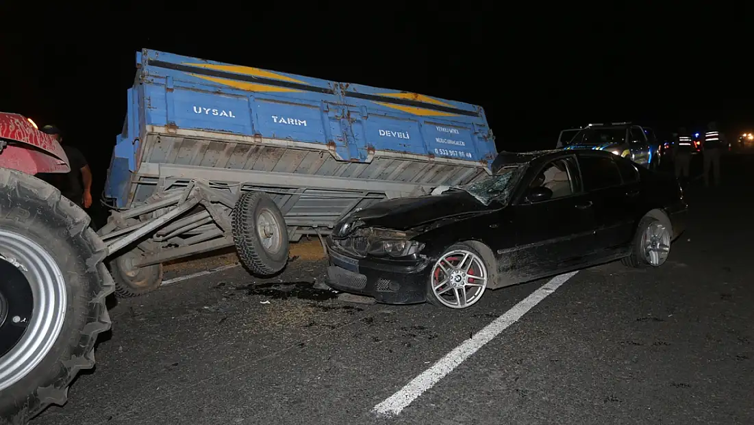 Kars’ta arpa yüklü römorka feci çarpışma: 3 kişinin durumu ağır