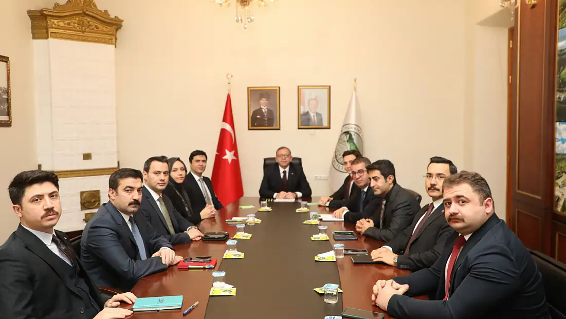 Kars’ta Kaymakamlar Toplantısı Gerçekleştirildi