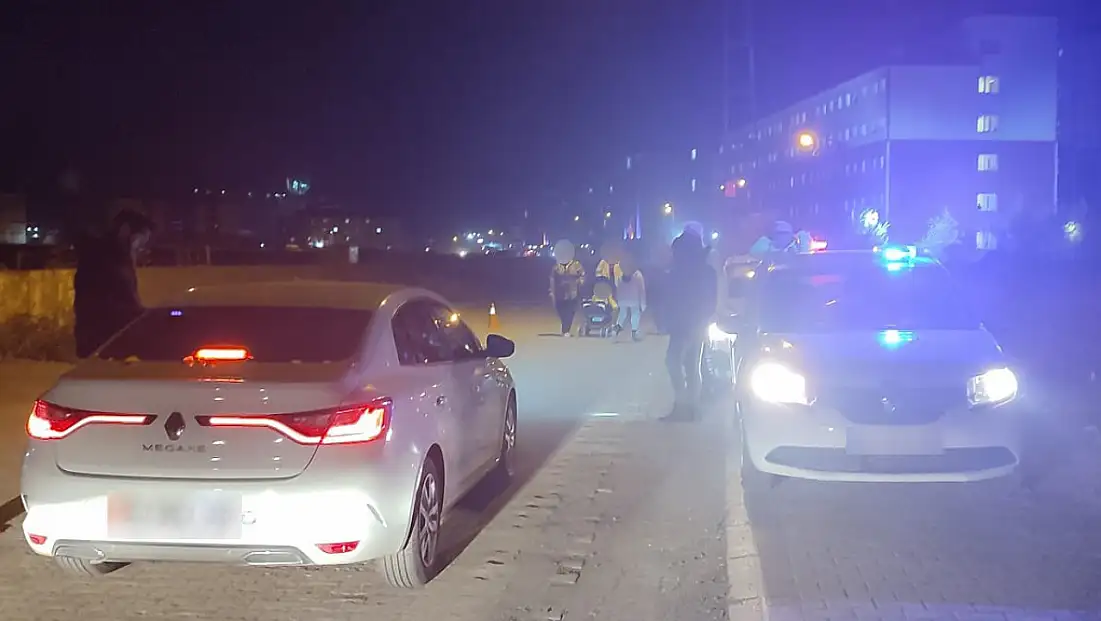 Kars’ta Öğrenci Yurtları Çevresinde Asayiş Uygulamaları Aralıksız Sürüyor