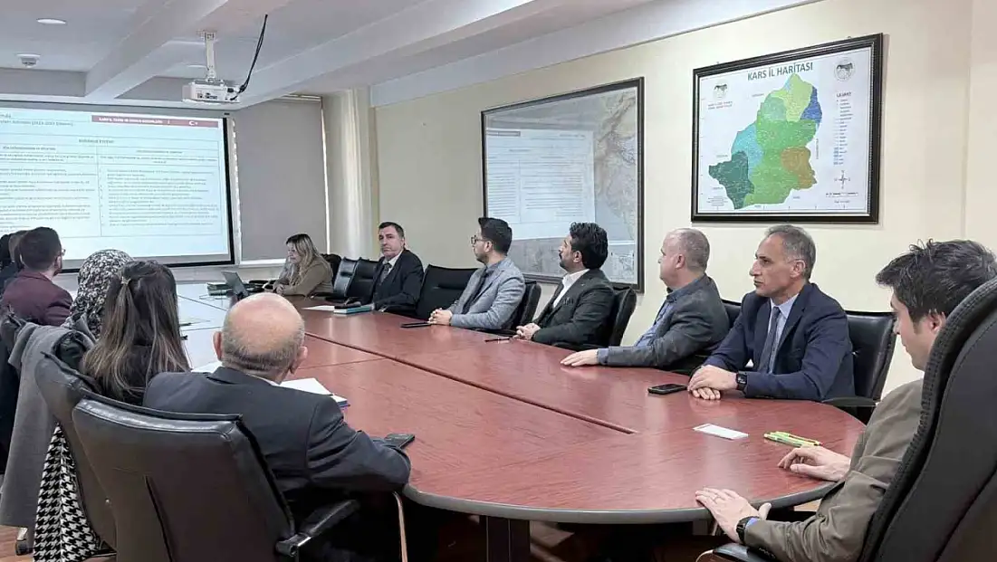 Kars'ta Tarımsal Kuraklıkla Mücadele İçin İl Kriz Merkezi Toplantısı Gerçekleştirildil