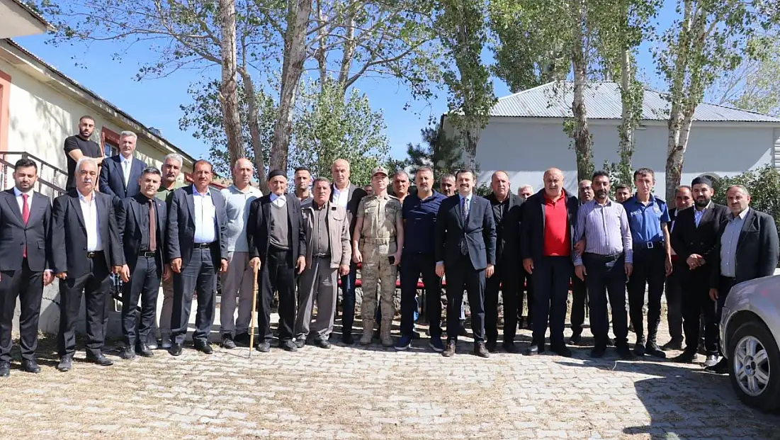 Kaymakam Coşkun Kaşönü Köyü’nde kapı kapı talepleri dinledi
