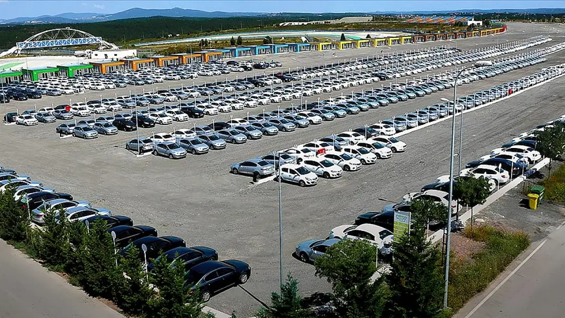 Küresel ticaret yavaşladı, Türkiye otomotivde nasıl büyüdü?