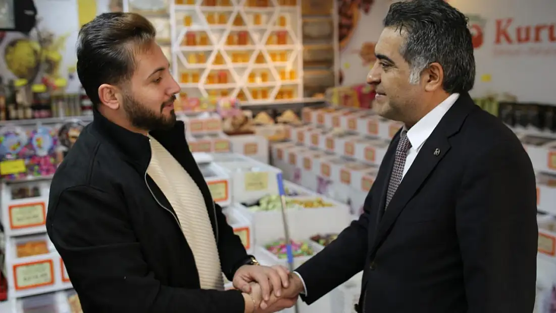 MHP Erzurum Teşkilatı Hayırlı Günler Komşum Ziyaretlerini Sürdürüyor