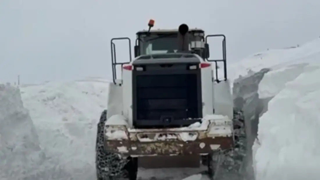Muş İl Özel İdaresi, Zorlu Kış Şartlarına Rağmen Hizmetten Vazgeçmiyor