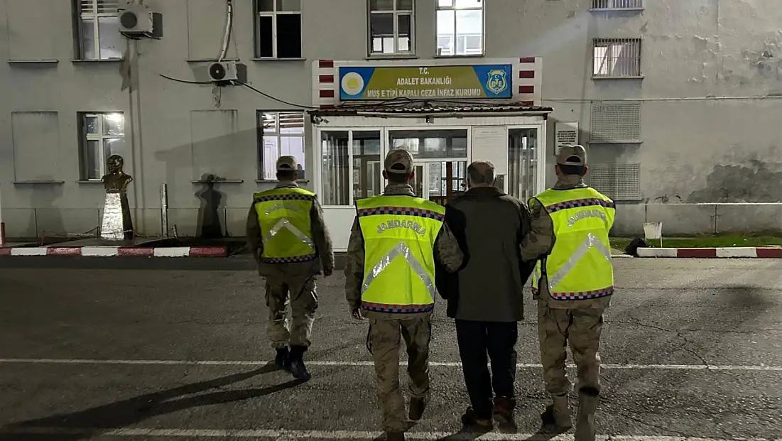 Muş'ta hapis cezası olan şahıs jandarma operasyonuyla yakalandı