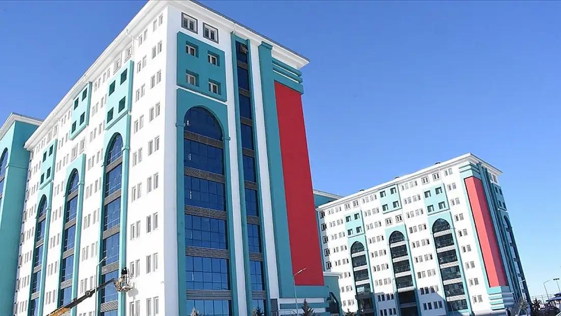 Öğretmen adayları hangi şehirde eğitim alacak?