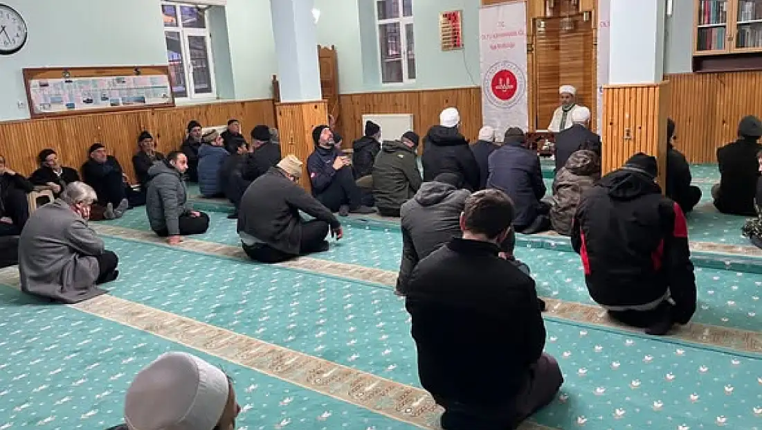 Oltu’da “Şehirlerimizin Kalbi Camilerde Buluşuyoruz” Programı Gerçekleştirildi