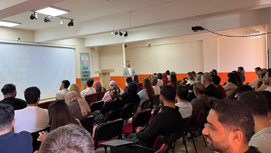 Patnos ve Tutak’ta psikolojik danışmanlar yeni dönem için toplandı