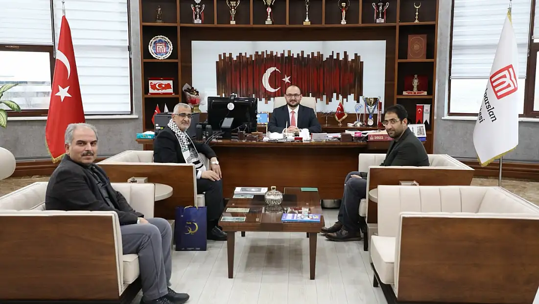 Rektör Prof. Dr. Mustafa Alican, Gazze Sağlık Bakanlığı Yetkilisini Ağırladı