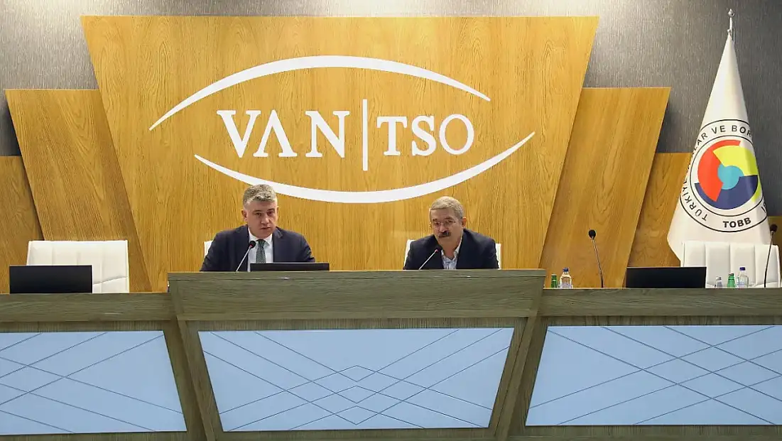 Van TSO ve Büyükşehir Belediyesi Arasında İstişare Toplantısı Düzenlendi