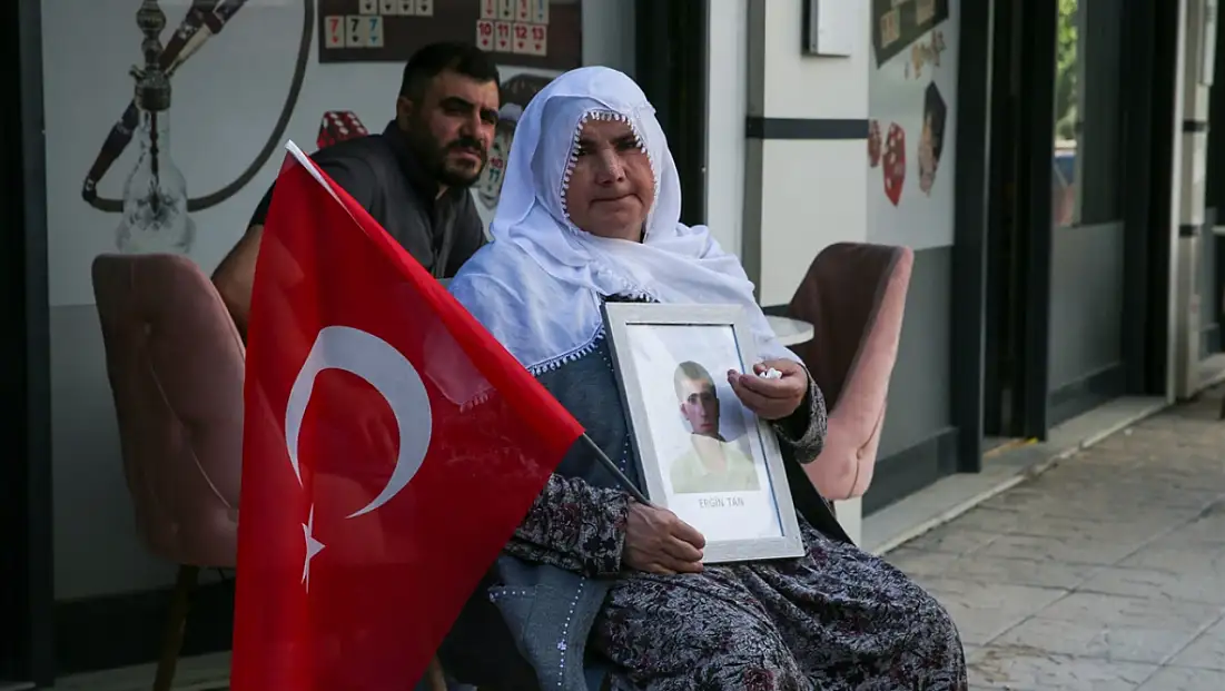 Vanlı ailelerin evlat nöbeti sürüyor: “Çocuklarımızı istiyoruz”