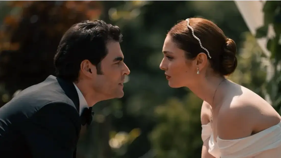 Veliaht Dizisi Timur Mayına mı Bastı, Öldü mü? Akın Akınözü Ayrılıyor mu? Veliaht 21. Bölüm'de Neler Olacak, Fragmanı İzle!