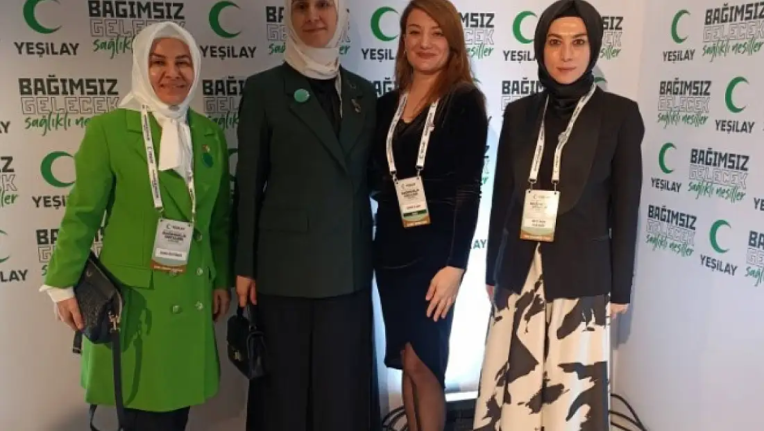 Yeşilay Ailesi Bağımsızlık Öncüleri Zirvesi’nde Bir Araya Geldi