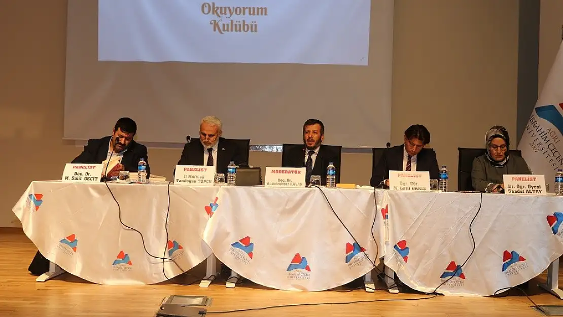 Ağrı'da 'İslam ve Kadın' konulu panel düzenlendi