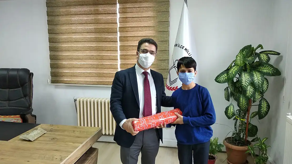 Satranç Ağrı il birincisi Hamur'dan