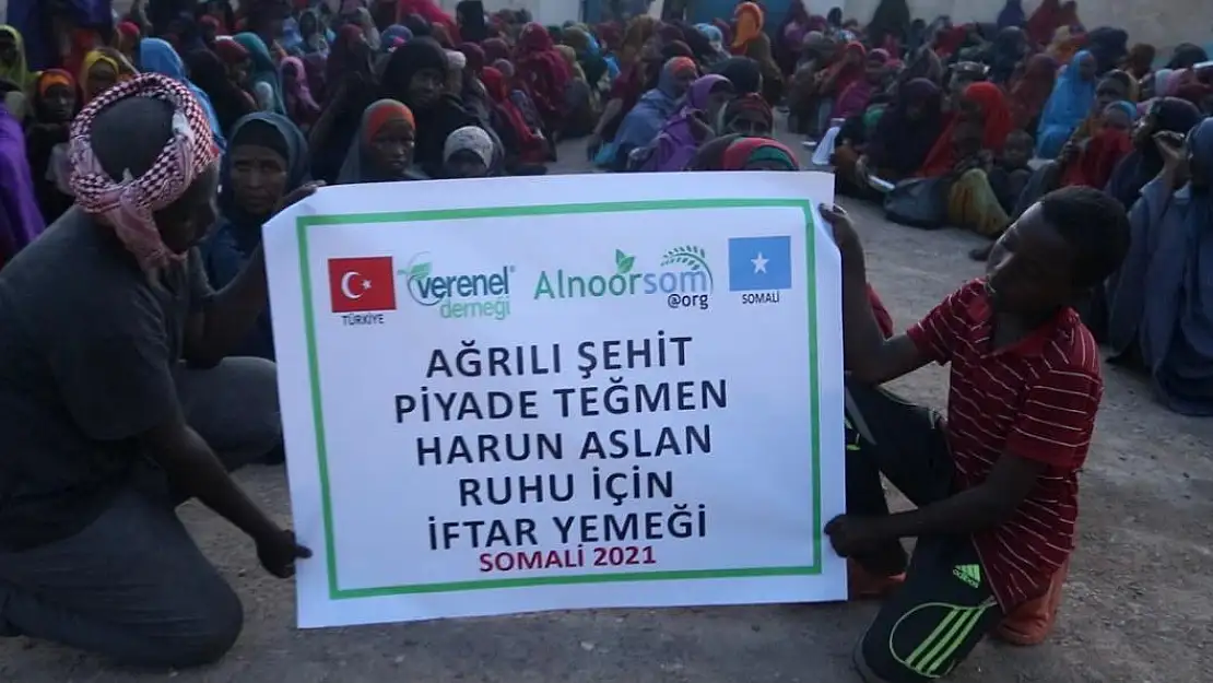 Ağrılı şehidin anısına Somali'de iftar yemeği verildi