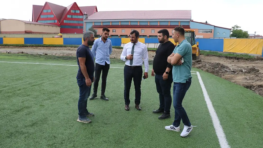 Ağrı Şehir Stadyumunun Tartan Pisti Yenileniyor