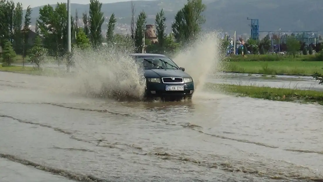 Ağrı için kuvvetli yağış uyarısı !