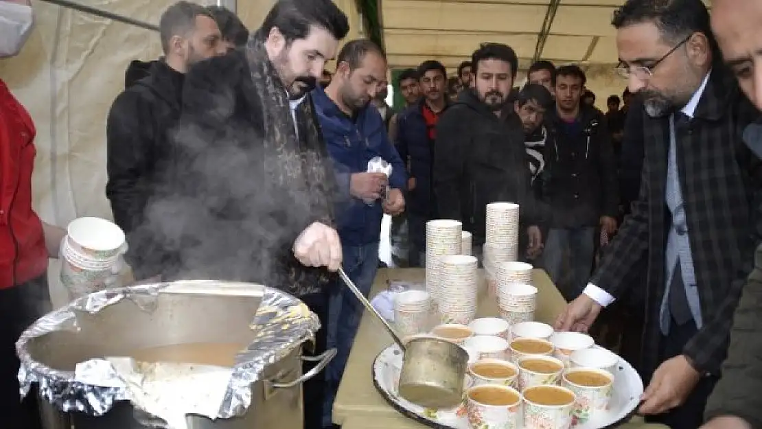 Sayan :'Biz ensarız bunlar muhacirdir'