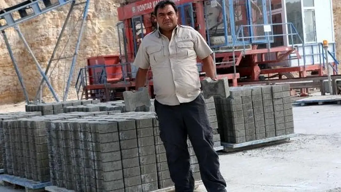 Diyadin'de kilitli parke taşı üretimi başladı