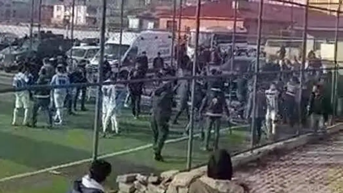 Ağrı amatör liginde hakeme saldırı