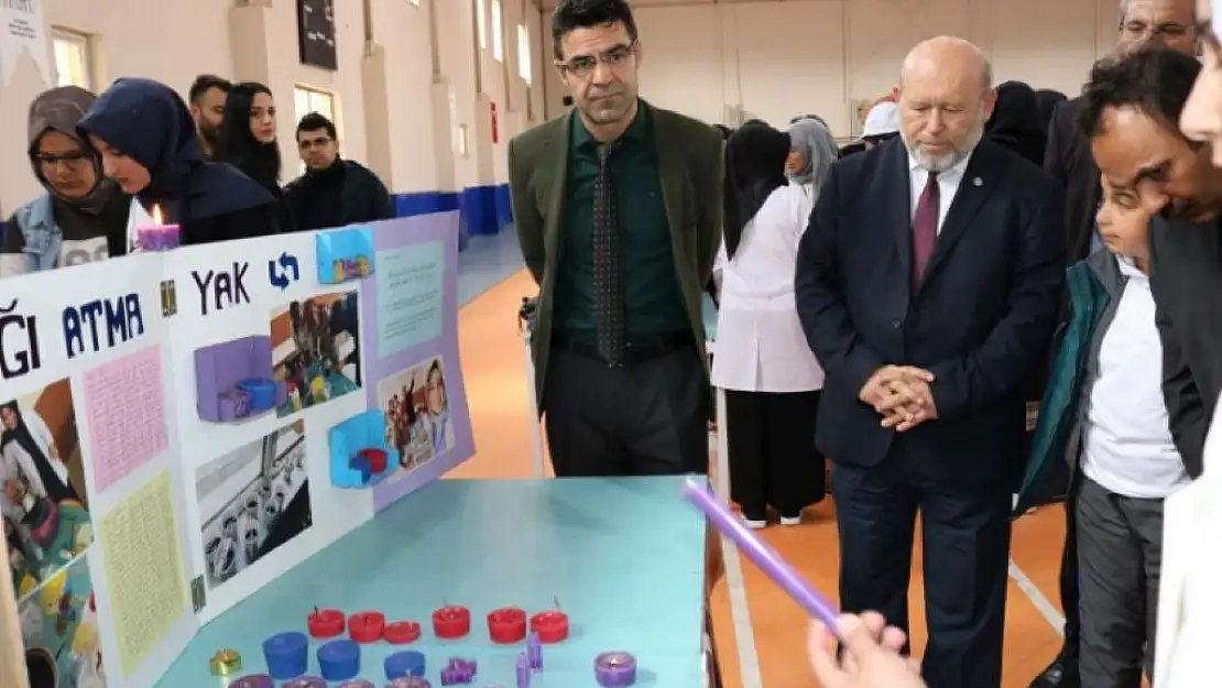 Patnos'ta TÜBİTAK Bilim Fuarı düzenlendi