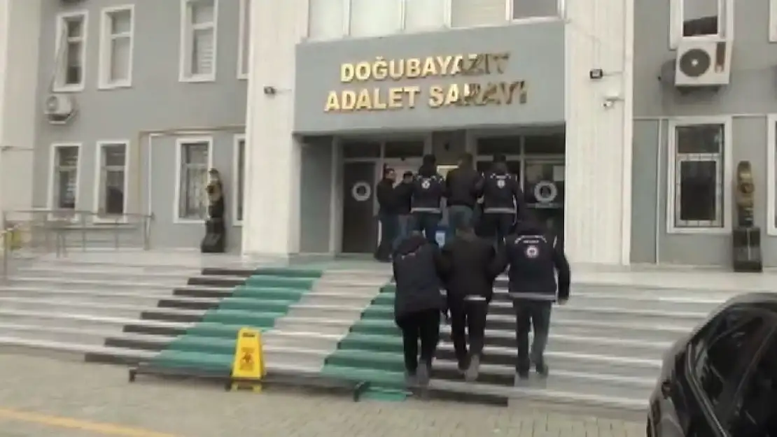 Ağrı'da 197 kaçak göçmen yakalandı