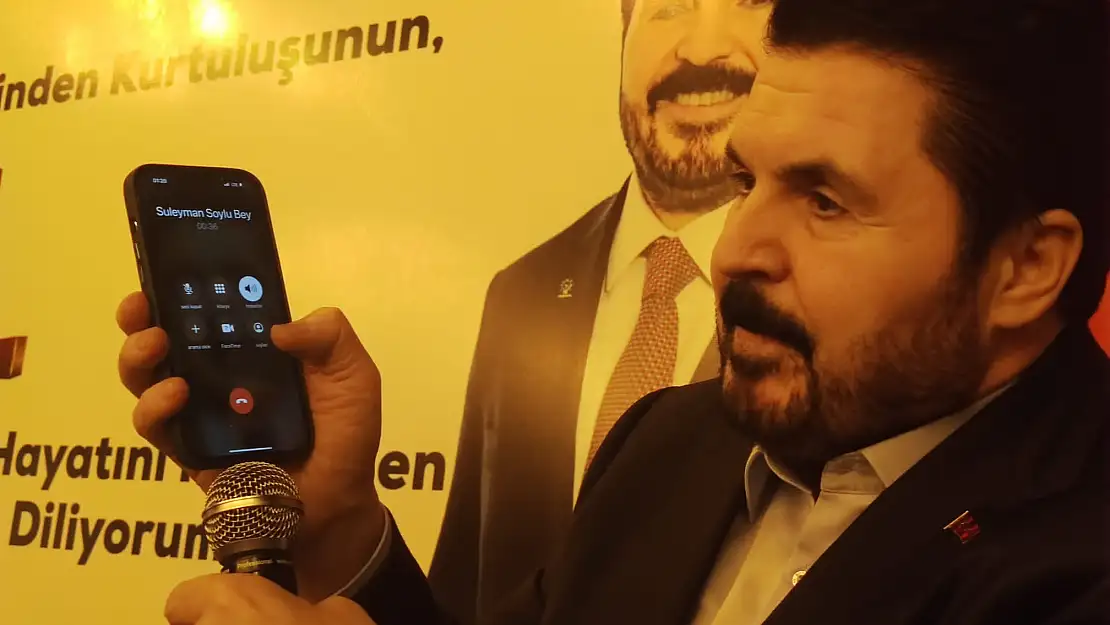 İçişleri Bakanı Soylu, Ağrı'daki Sahur programına telefonla bağlandı