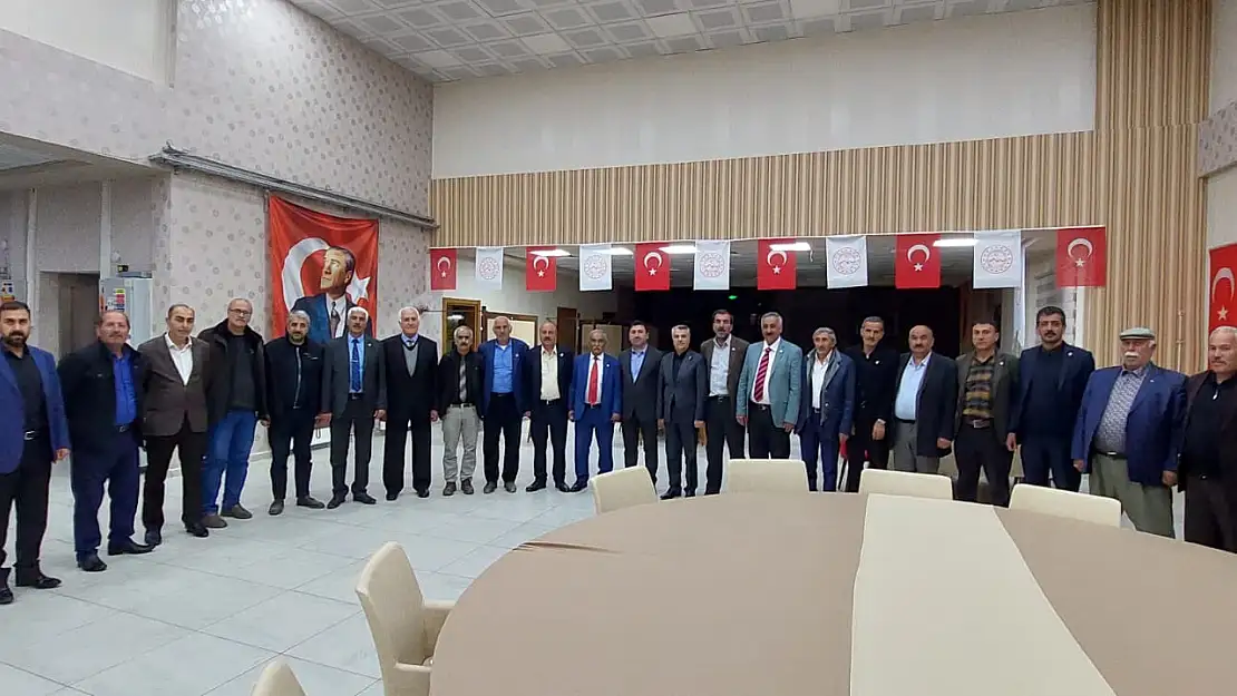 Muhtarlar tam kadro iftar yemeğinde buluştu