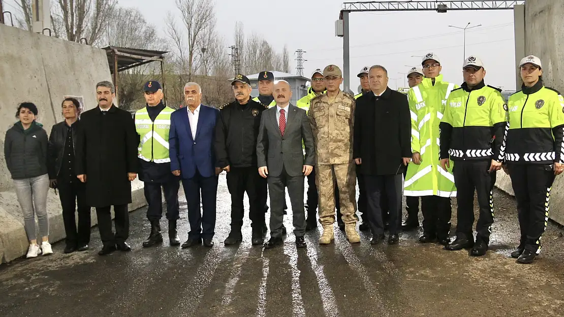 Ağrı'da bayram öncesi trafik denetimleri arttırıldı