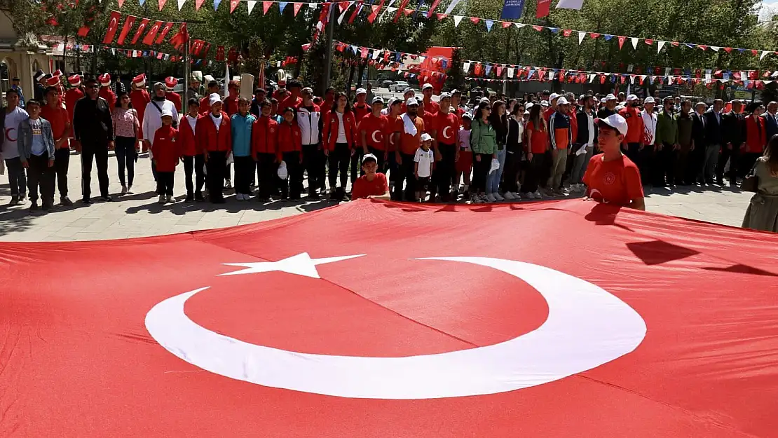 Ağrı'da 19 Mayıs coşku ile kutlandı